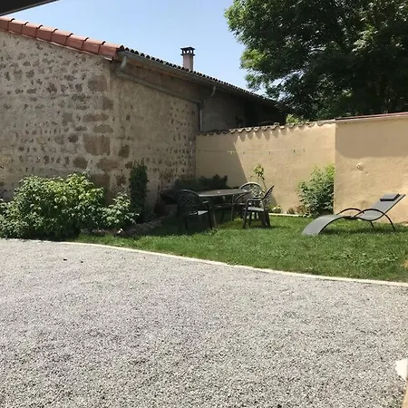 Jolie Maison De Campagne, Compostelle Soleymieux Exterior photo