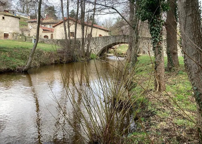 Jolie Maison De Campagne, Compostelle
